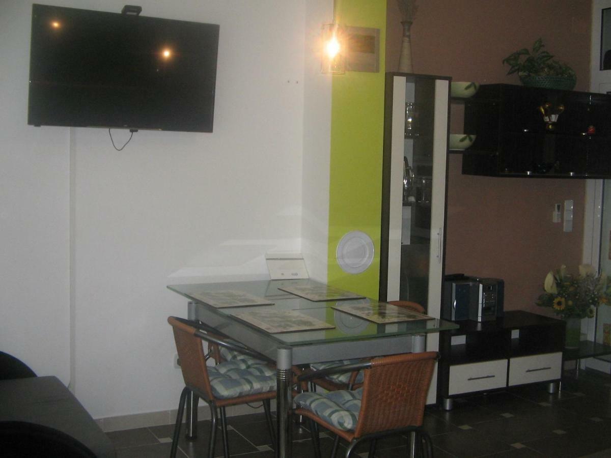 Apartman Karla Apartment ซริกเวนิซา ภายนอก รูปภาพ