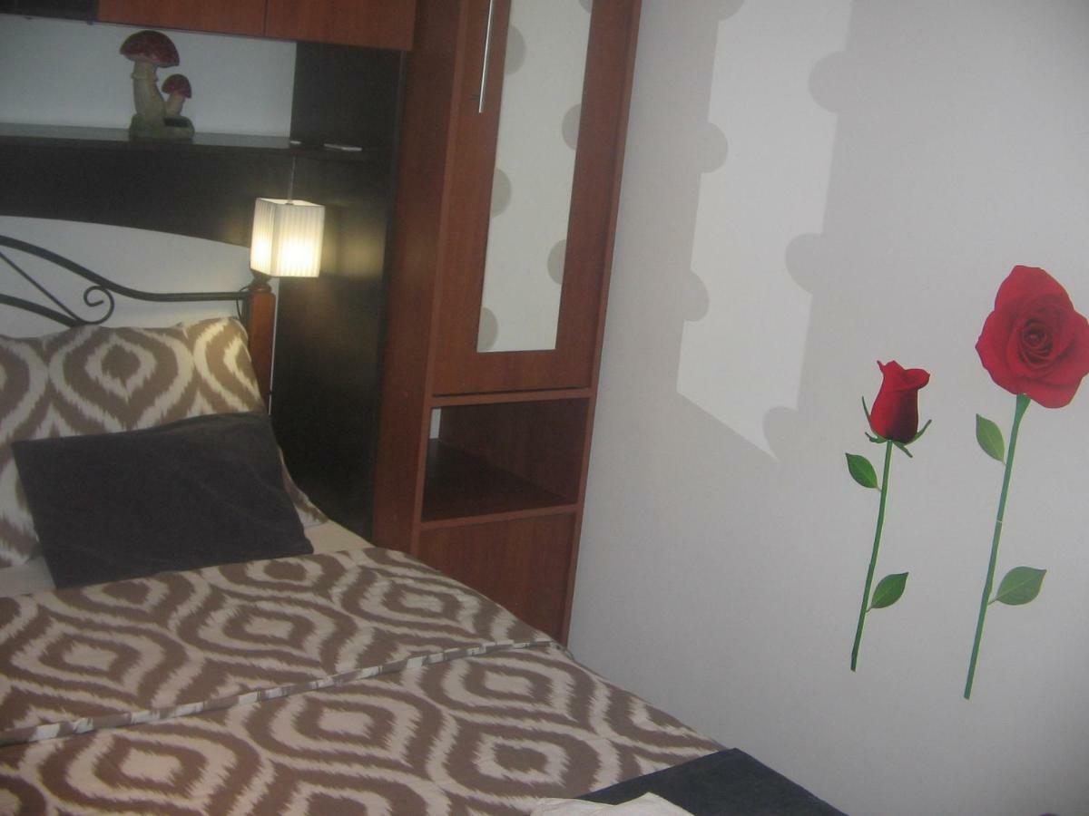 Apartman Karla Apartment ซริกเวนิซา ภายนอก รูปภาพ