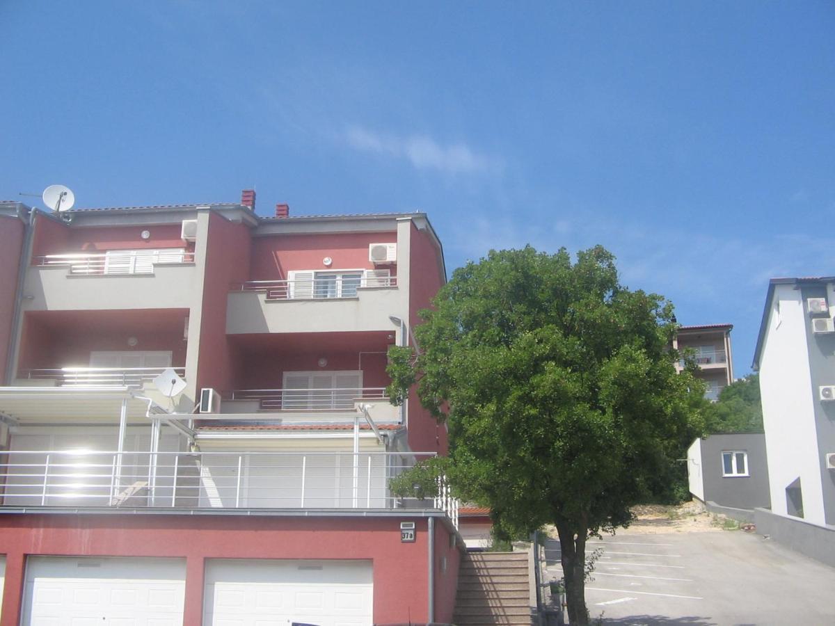 Apartman Karla Apartment ซริกเวนิซา ภายนอก รูปภาพ